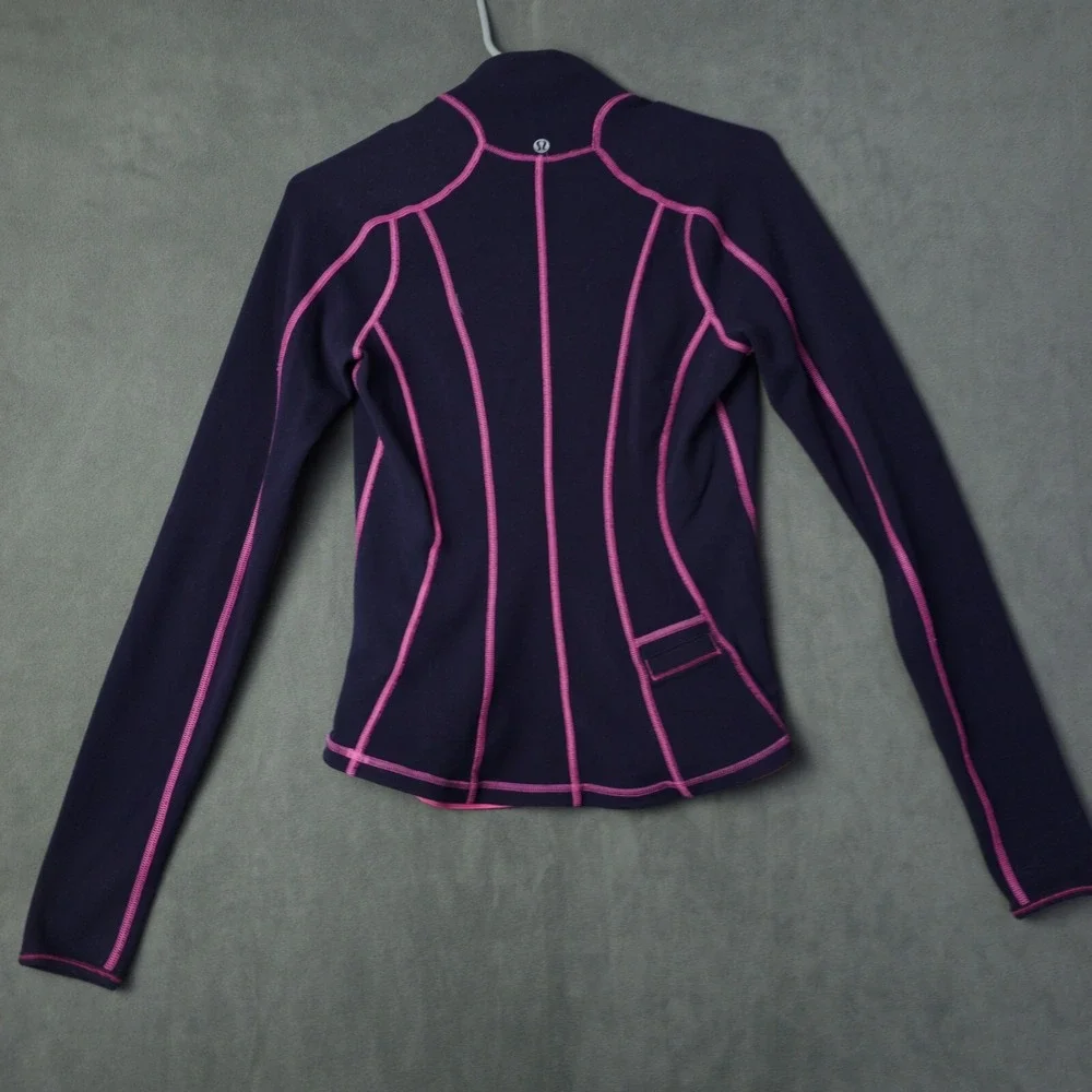 Lululemon Pink & black Full Zipper Athletic‎ Jacket Women's Xsmall/small. C128